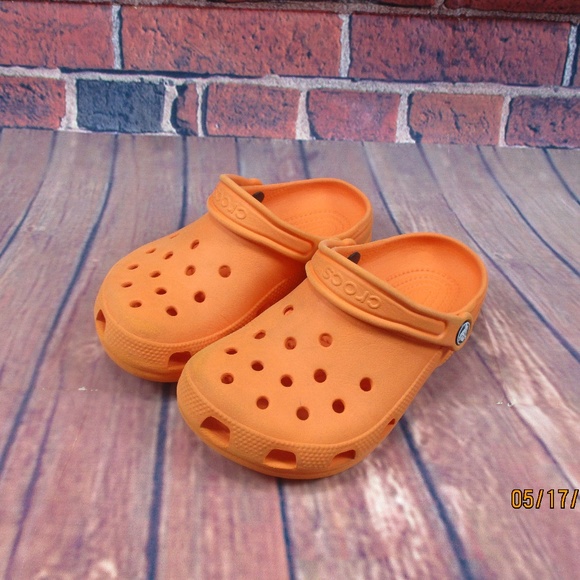 kids crocs orange